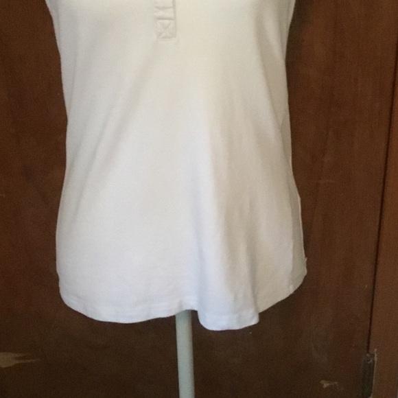 Fabletics white tank top with snap buttons - Picture 4 of 7